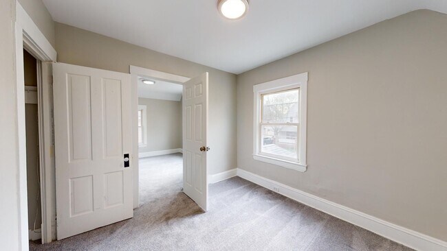 Building Photo - 3609 W.47th St.