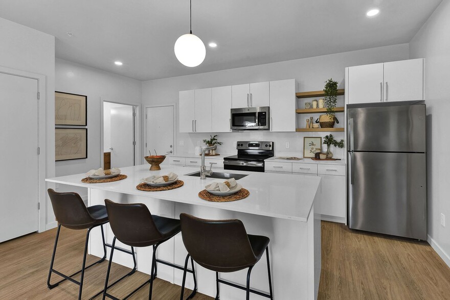 Interior Photo - The Betty