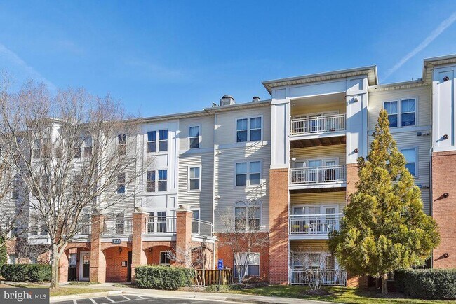 Building Photo - 2931 Deer Hollow Way