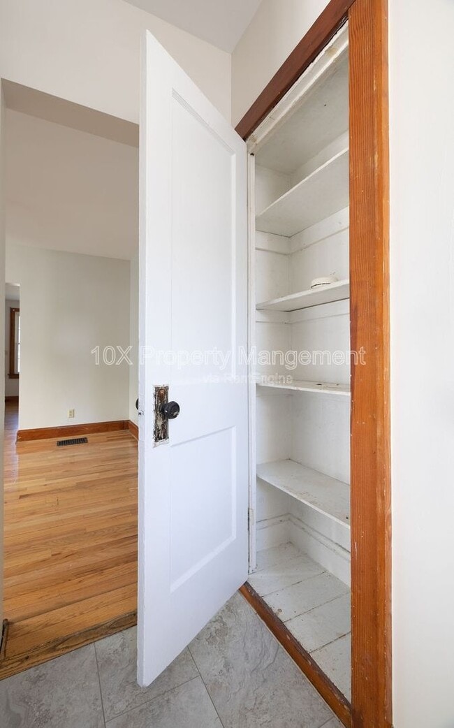 Building Photo - 2743 Steele Ave