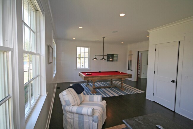 Building Photo - 34 Old Field Ln