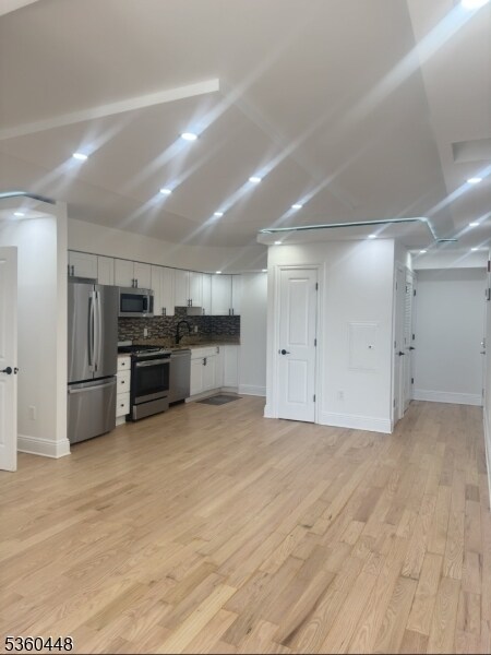 Building Photo - 809 22nd St