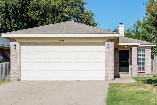 Building Photo - 10648 Towerwood Dr