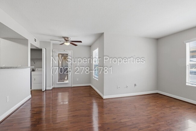 Building Photo - SW!! First floor unit with Balcony!! Gated!! Clubhouse!!  Community pool!! Spa!! Exercise Room!! ...