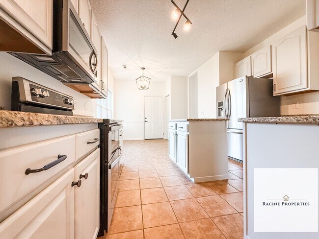 Building Photo - Updated home in Hammett Crossing!
