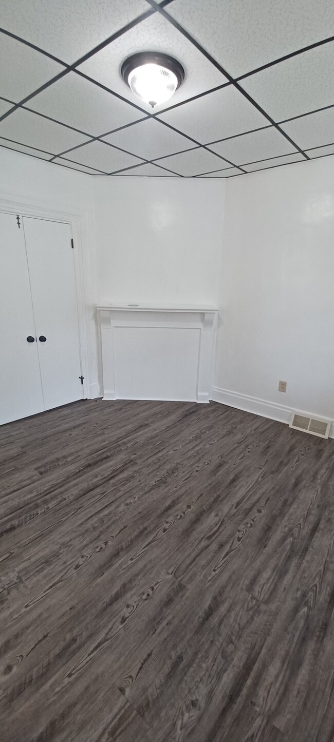 Building Photo - 203 Merrimac St