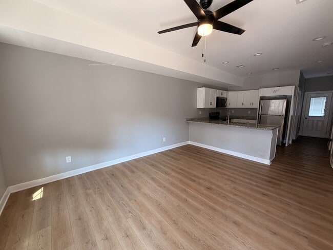 Building Photo - 1633 KY-1247