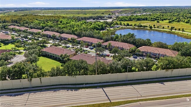 Building Photo - 9409 Ivy Brook Run