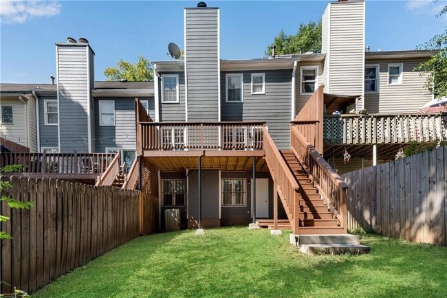 Building Photo - 1427 Old Virginia Ct SE