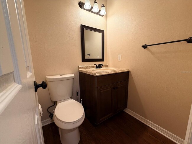Building Photo - 3220 Oak Lawn Pl