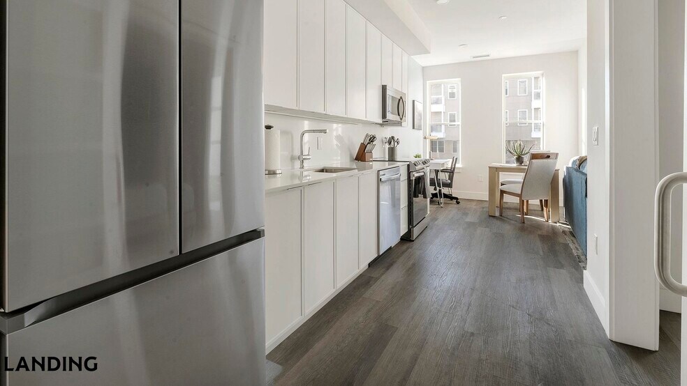 Building Photo - 2005 11th St NW