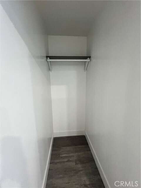 Building Photo - 635 Palm Dr