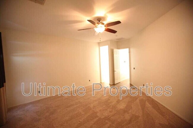 Building Photo - 26134 N Desert Mesa Dr