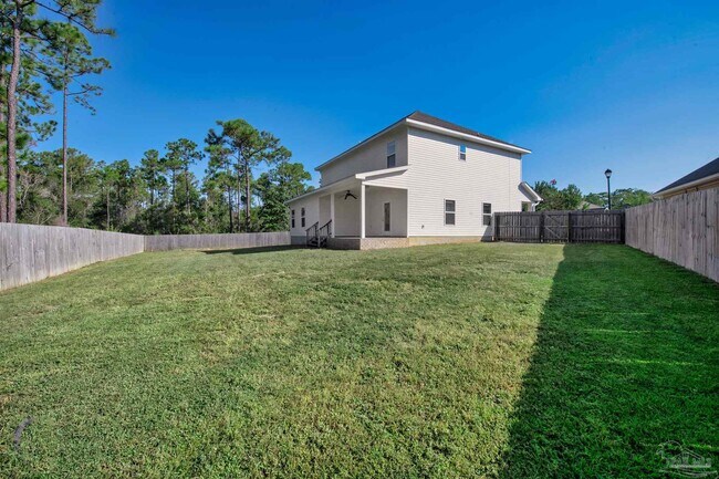 Building Photo - 8645 Bucklebury Dr