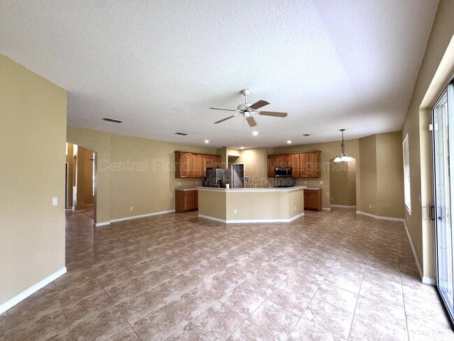 Building Photo - 10118 Shortwood Ln