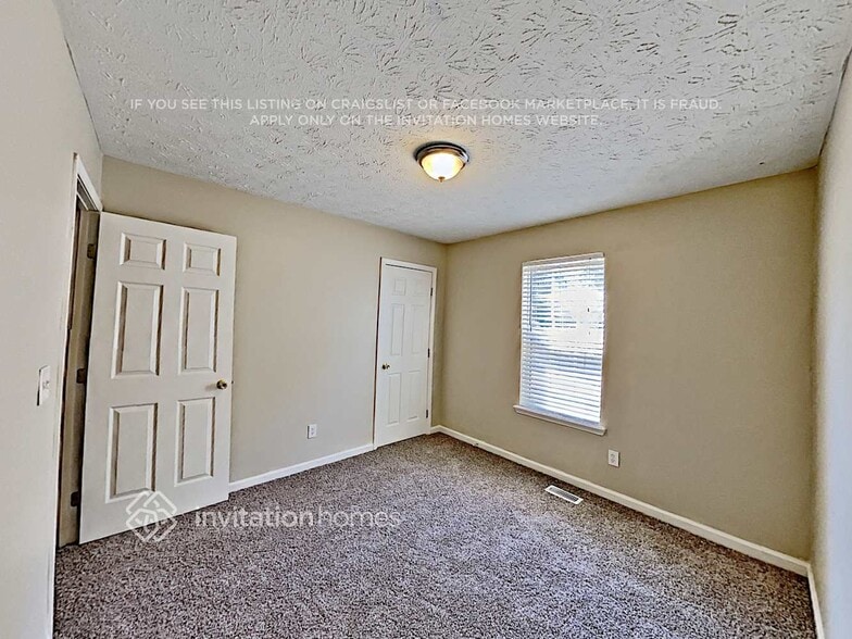 Building Photo - 120 Cottonwood Loop