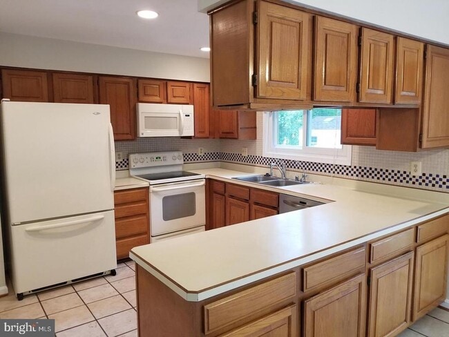 Building Photo - 3853 Appaloosa Dr