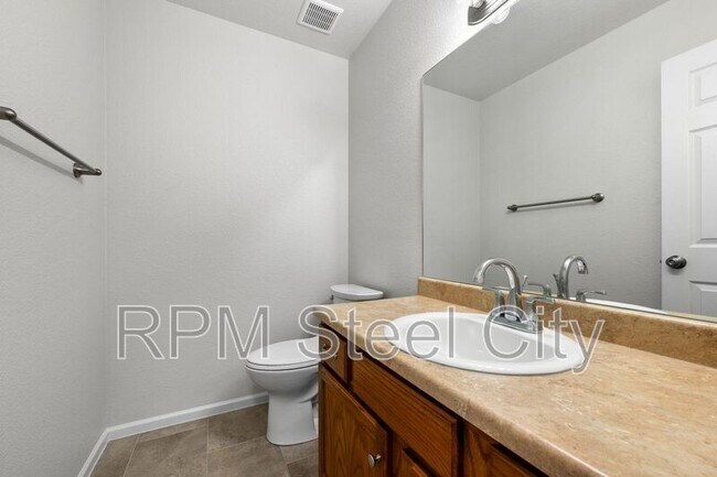 Building Photo - 5085 Tabor Lane