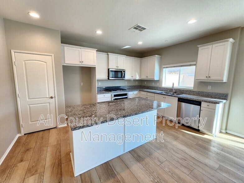 Building Photo - 84649 Merus Ave
