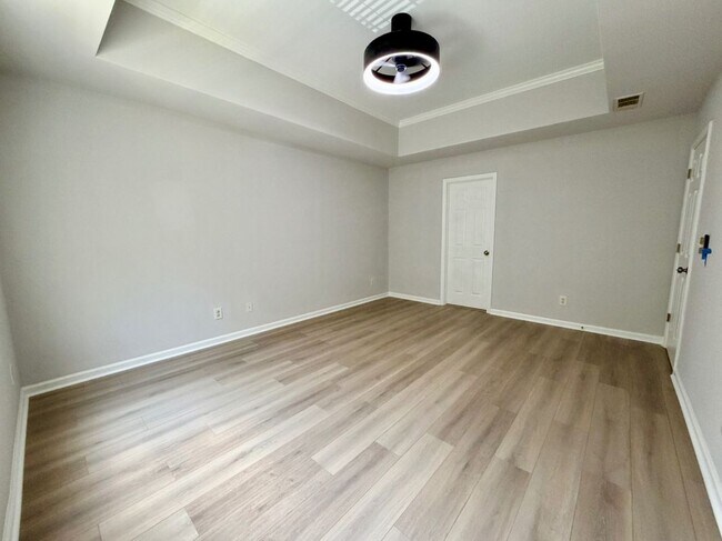 Building Photo - 4216 Rogers Creek Ct