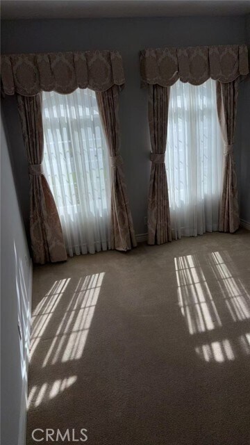 Building Photo - 11 E Rodell Pl