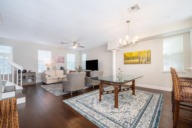Building Photo - Baldwin Park Townhouse
