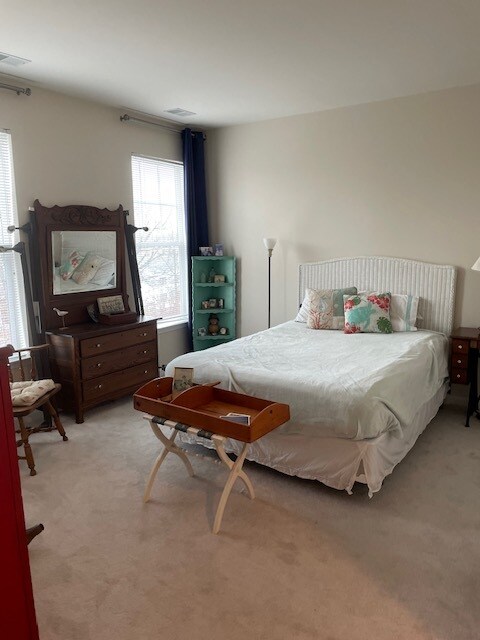 Building Photo - 700 Cattail Cv