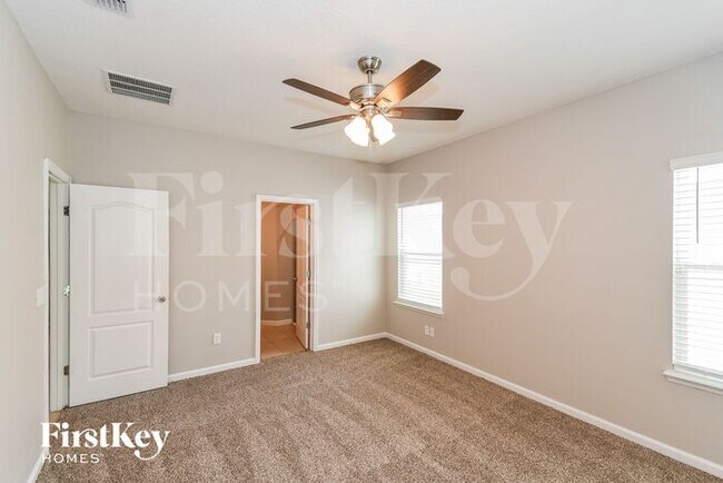 Building Photo - 5592 Kellar Cir