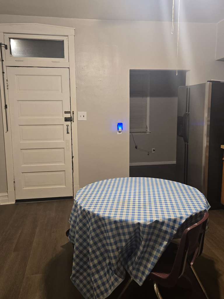 Building Photo - 8445 S Marquette Ave