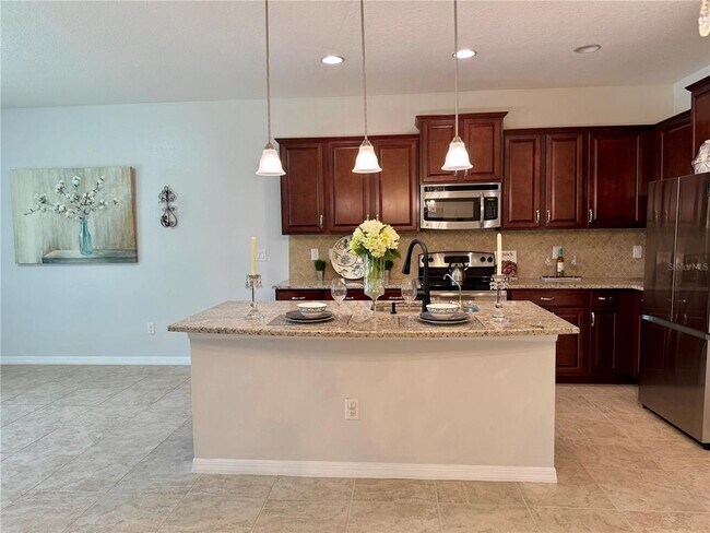 Building Photo - 10415 Butterfly Wing Ct