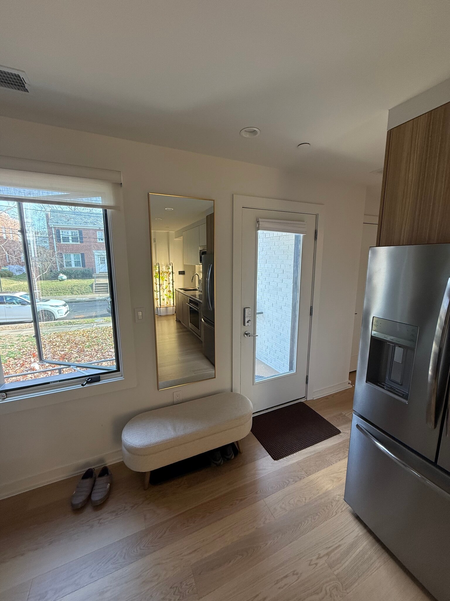 Building Photo - 2216 40th Pl NW