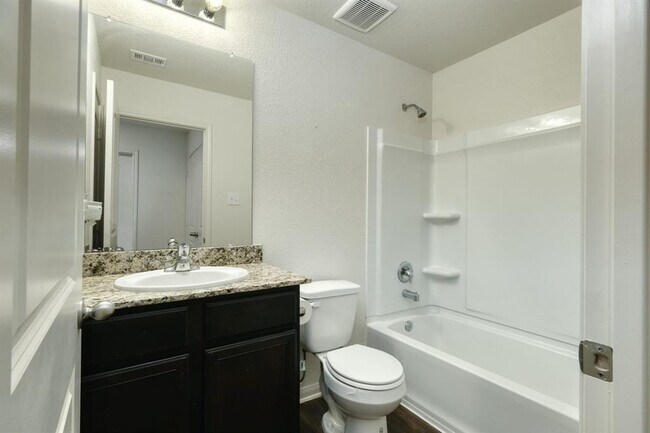 Building Photo - 5033 Cressler Ln