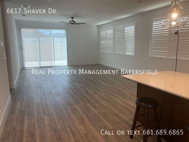 Building Photo - 6617 Shaver Dr