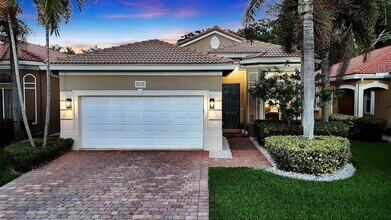 Building Photo - 7977 Tangelo Dr