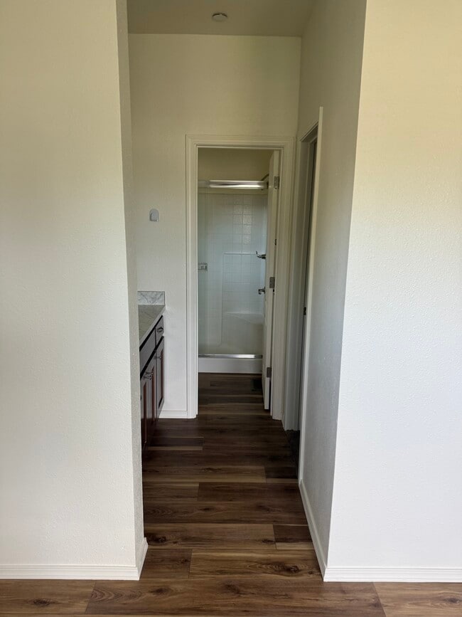 Building Photo - Cypress Meadow Unit 139