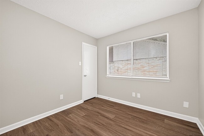 Building Photo - 13215 Vista Oro Dr