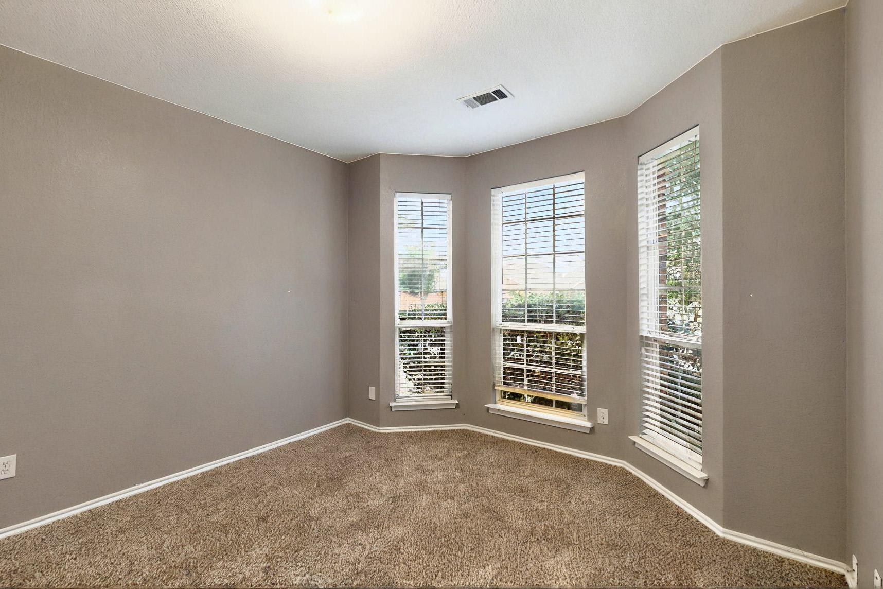 Building Photo - 9533 Willow Branch Way
