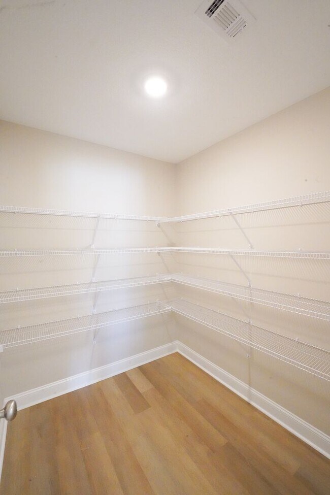 Building Photo - Coming Available!