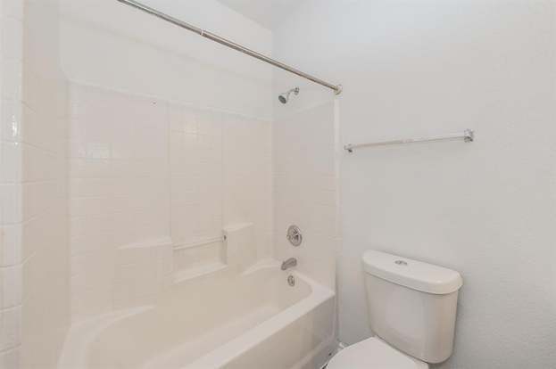 Building Photo - 703 Donny Brook Dr