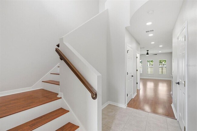 Building Photo - 30149 Goodwick Way