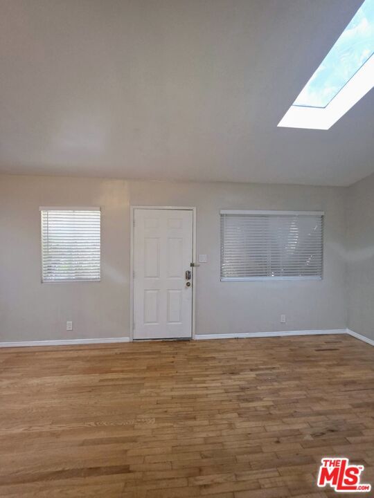 Primary Photo - 632 Santa Clara Ave