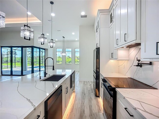 Building Photo - 1167 Boundary Blvd