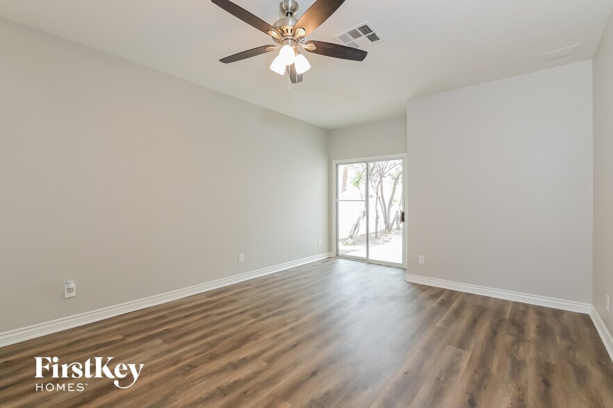 Building Photo - 2462 Wrangler Walsh Ln