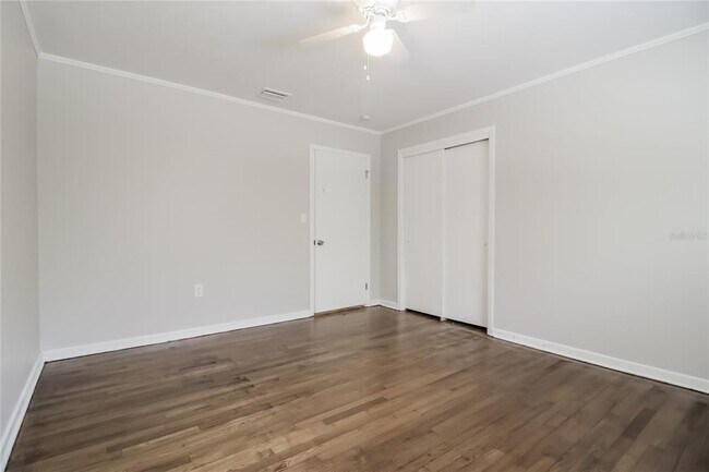 Building Photo - 1198 S Golf Lake Dr