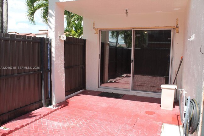 Building Photo - 1153 NW 125th Pl