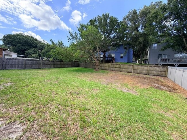 Building Photo - 602 Sun Bluff Ln