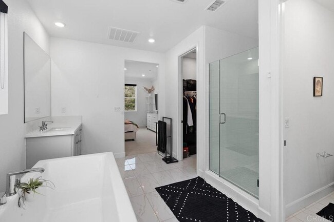 Building Photo - 8177 Rose Quartz Cir