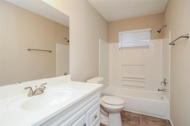 Building Photo - 10307 Rancho Bernardo Ln