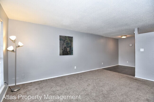 Building Photo - 9730 E 33rd St