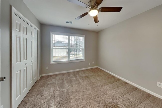 Building Photo - 255 Chapel Station Ln SE